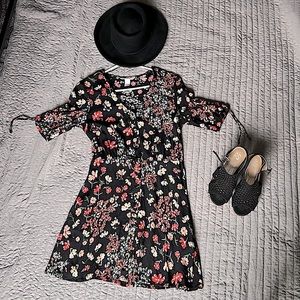 NWOT H&M Button Up Floral Dress